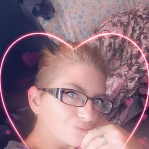 Meet your Posher, Mel